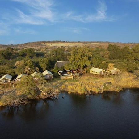 Jackalberry Chobe Hotel Kasane Buitenkant foto