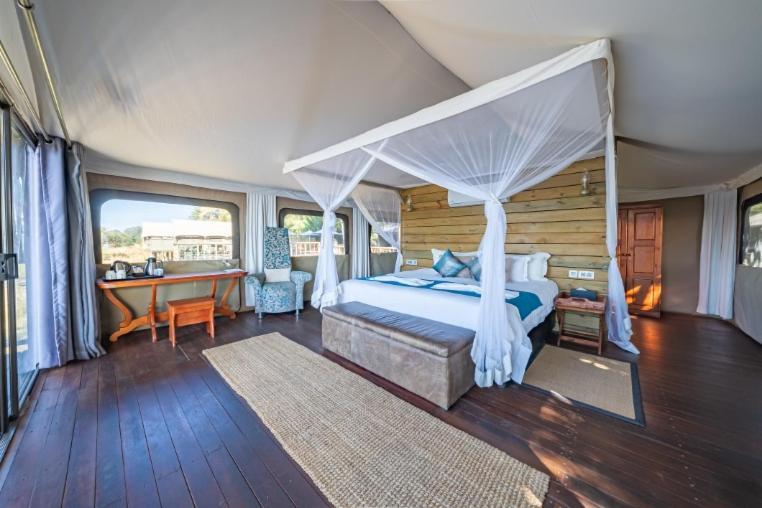 Jackalberry Chobe Hotel Kasane Buitenkant foto