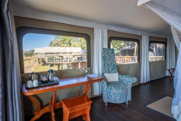 Jackalberry Chobe Hotel Kasane Buitenkant foto