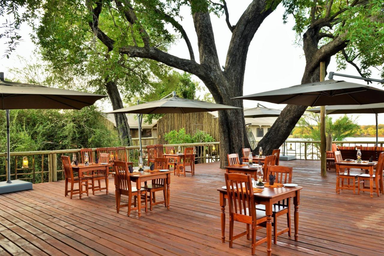 Jackalberry Chobe Hotel Kasane Buitenkant foto