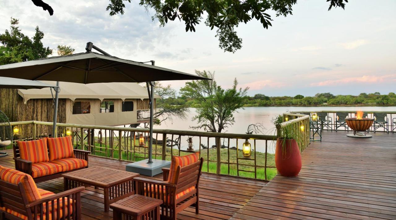Jackalberry Chobe Hotel Kasane Buitenkant foto